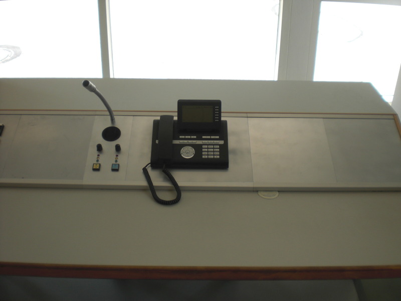 Neuer Tisch