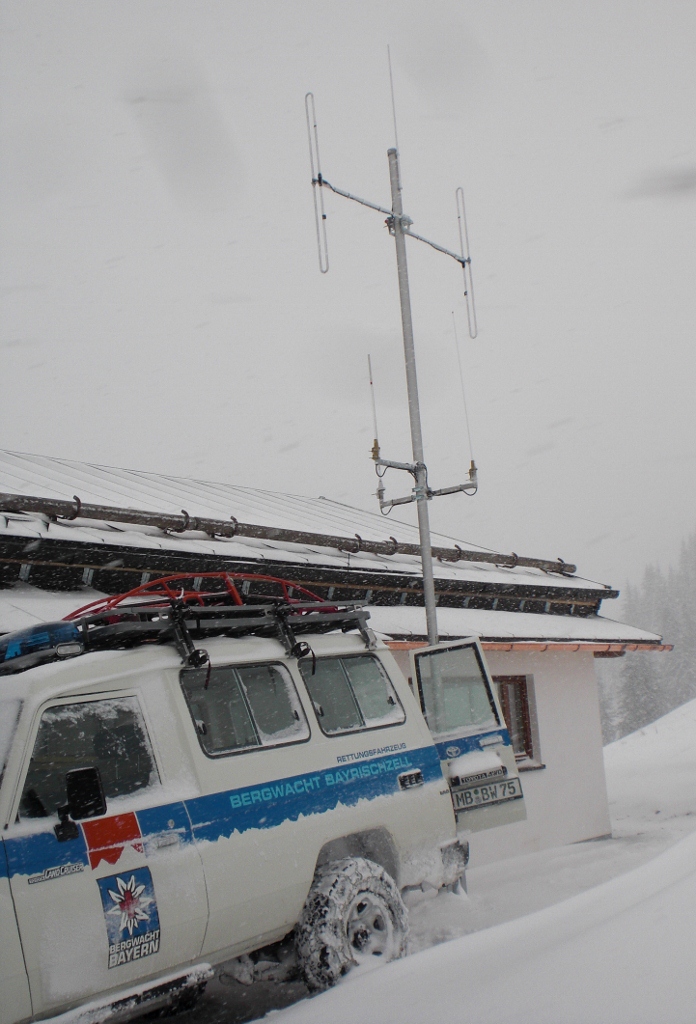 Die Antennen in winterlicher Umgebung